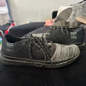 under armor shoes